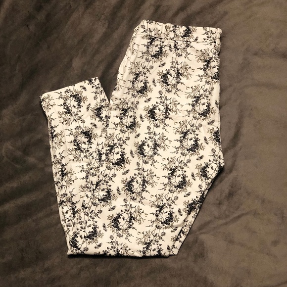 H&M Dress Pants - Picture 2 of 2